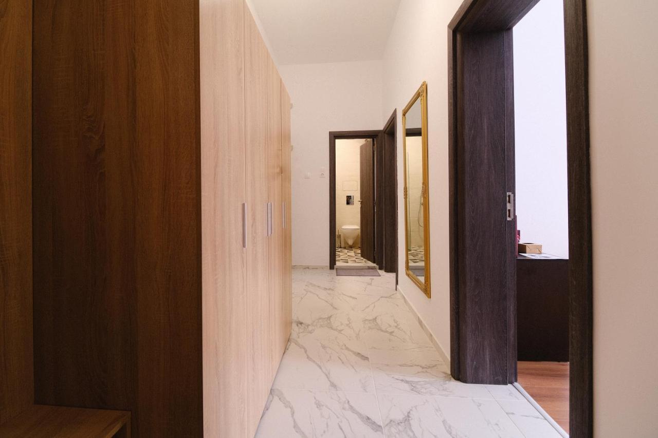 Apartment In The City Center 플로브디프 외부 사진
